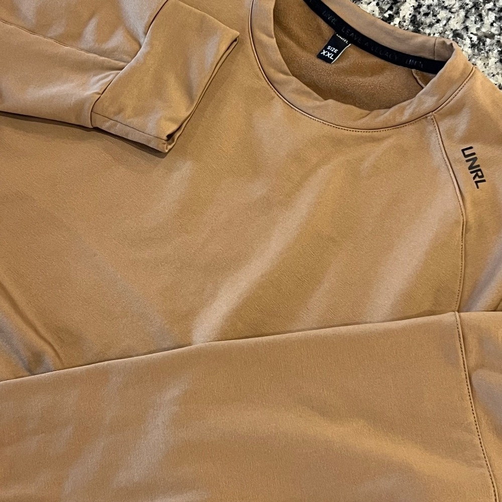 UNRL Crossover Crewneck Sweatshirt Mens XXL Camel Brown Fleece Lined Leave a Leg